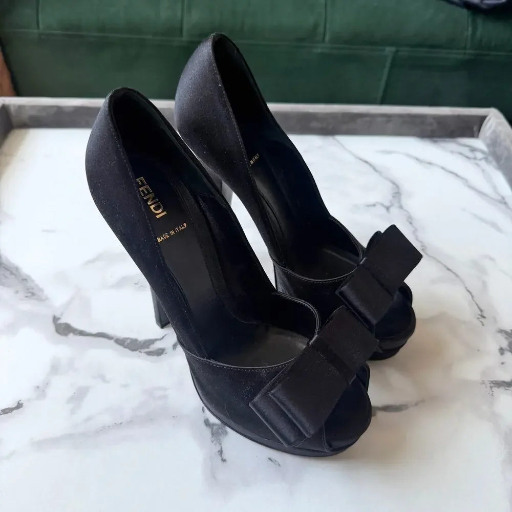 Fendi deco bow